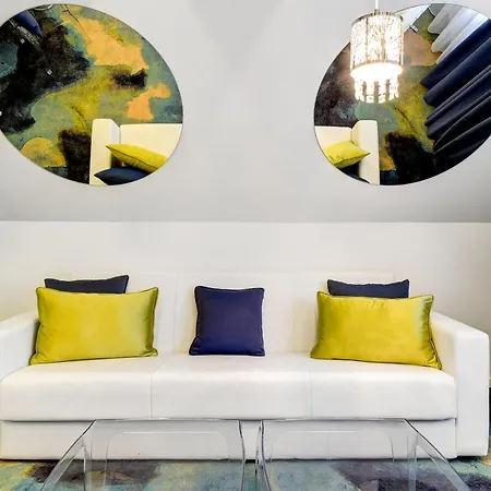 Metropolitan London, Marrakesh & Tokyo Apartament