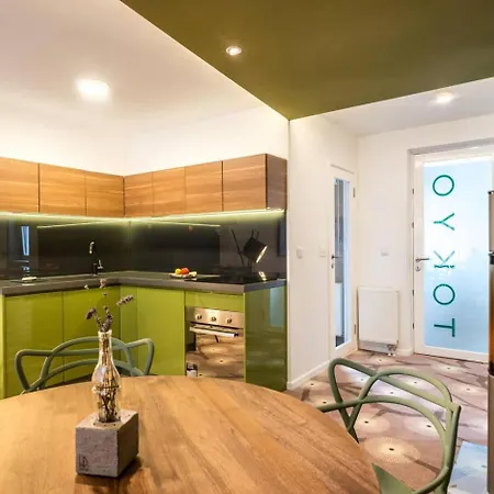 Apartament Metropolitan London, Marrakesh & Tokyo